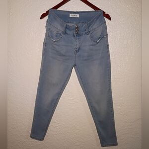 Telepatia 3 Button Skinny Jeans